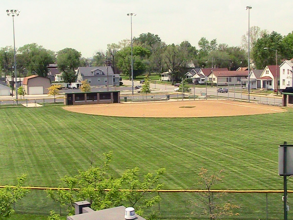 3rd street ball diamond_5